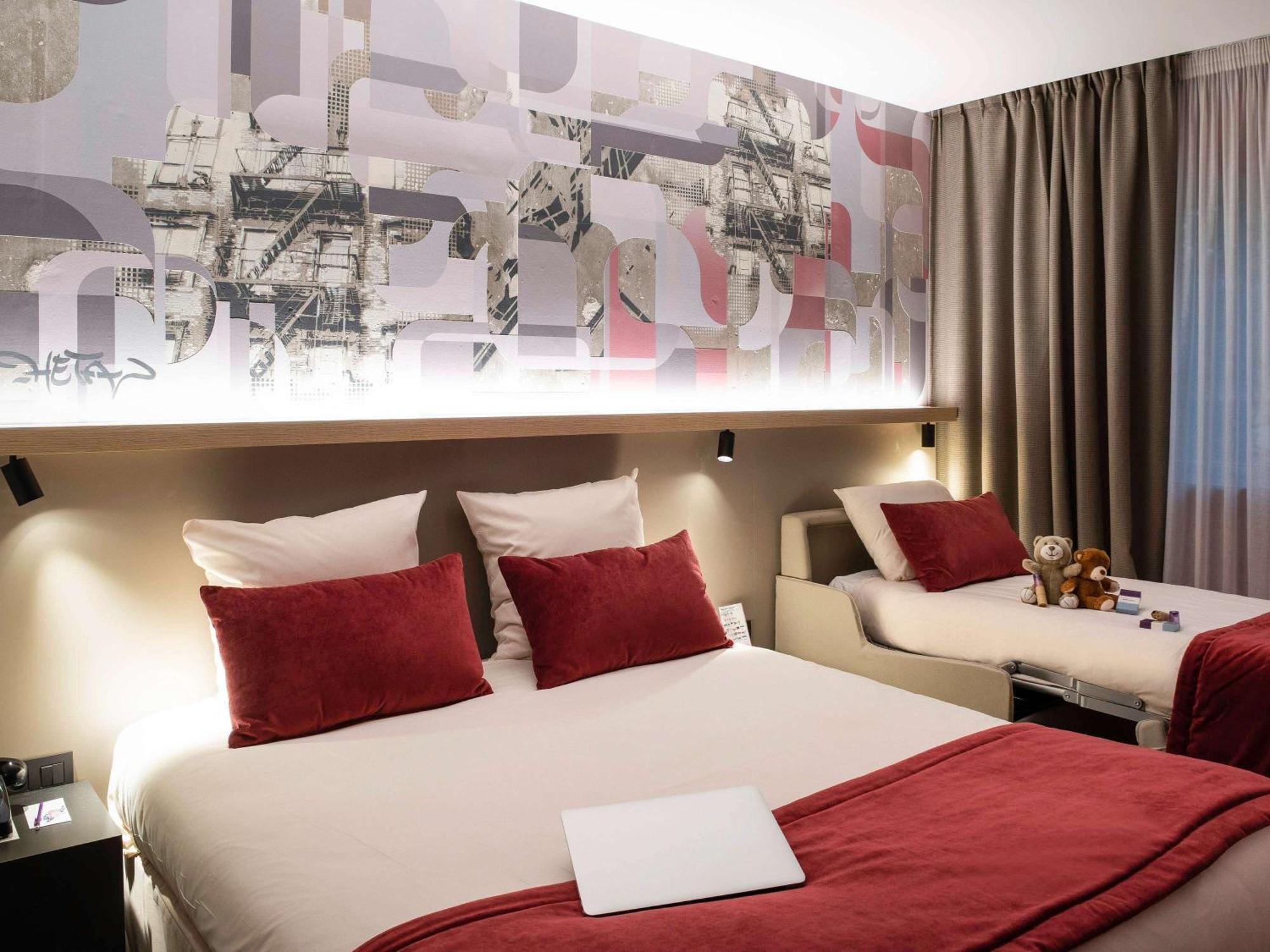Mercure Lyon Charbonnieres Bagian luar foto